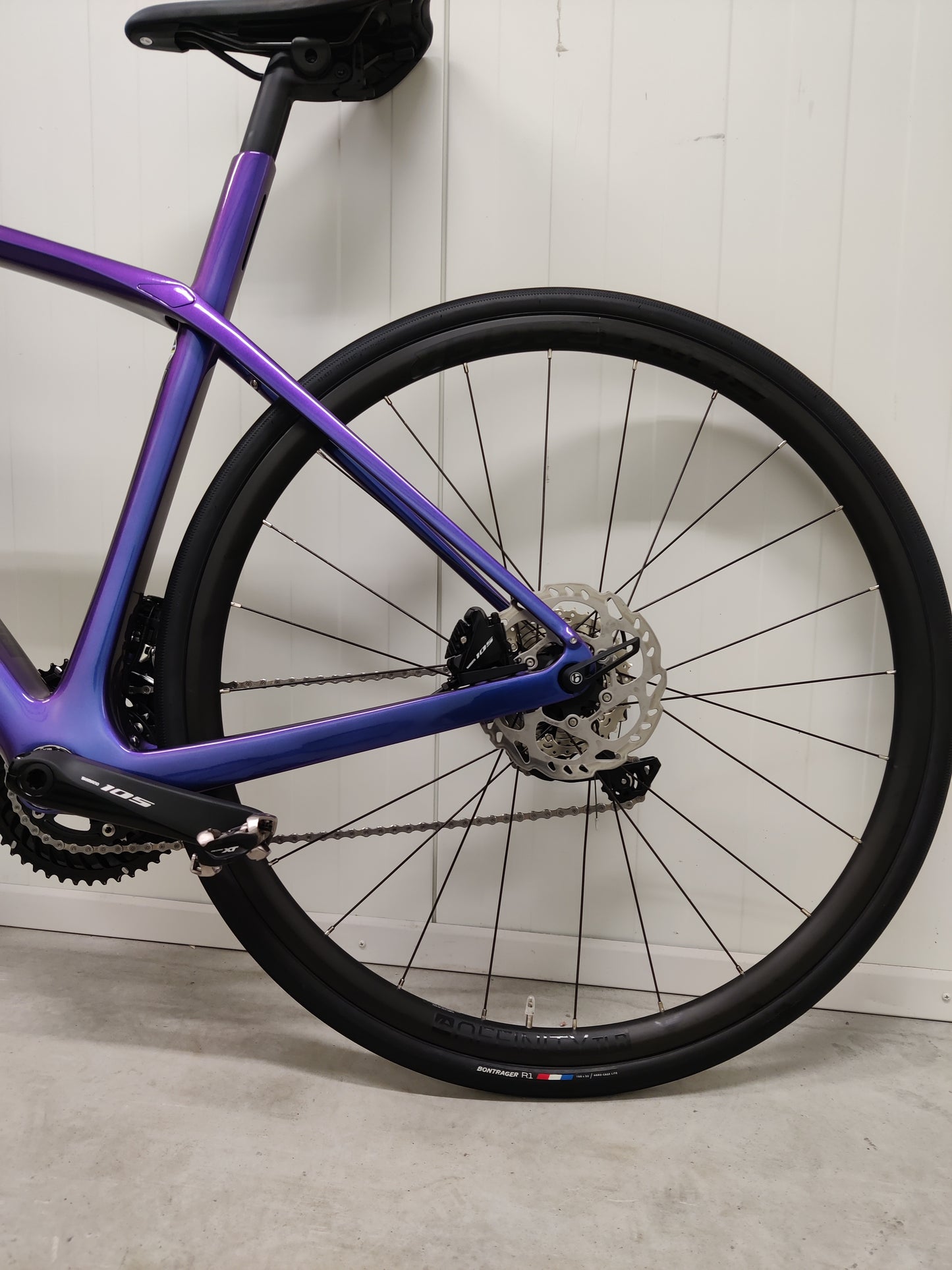 Trek Domane sl 5 50 käytetty maantiepyörä