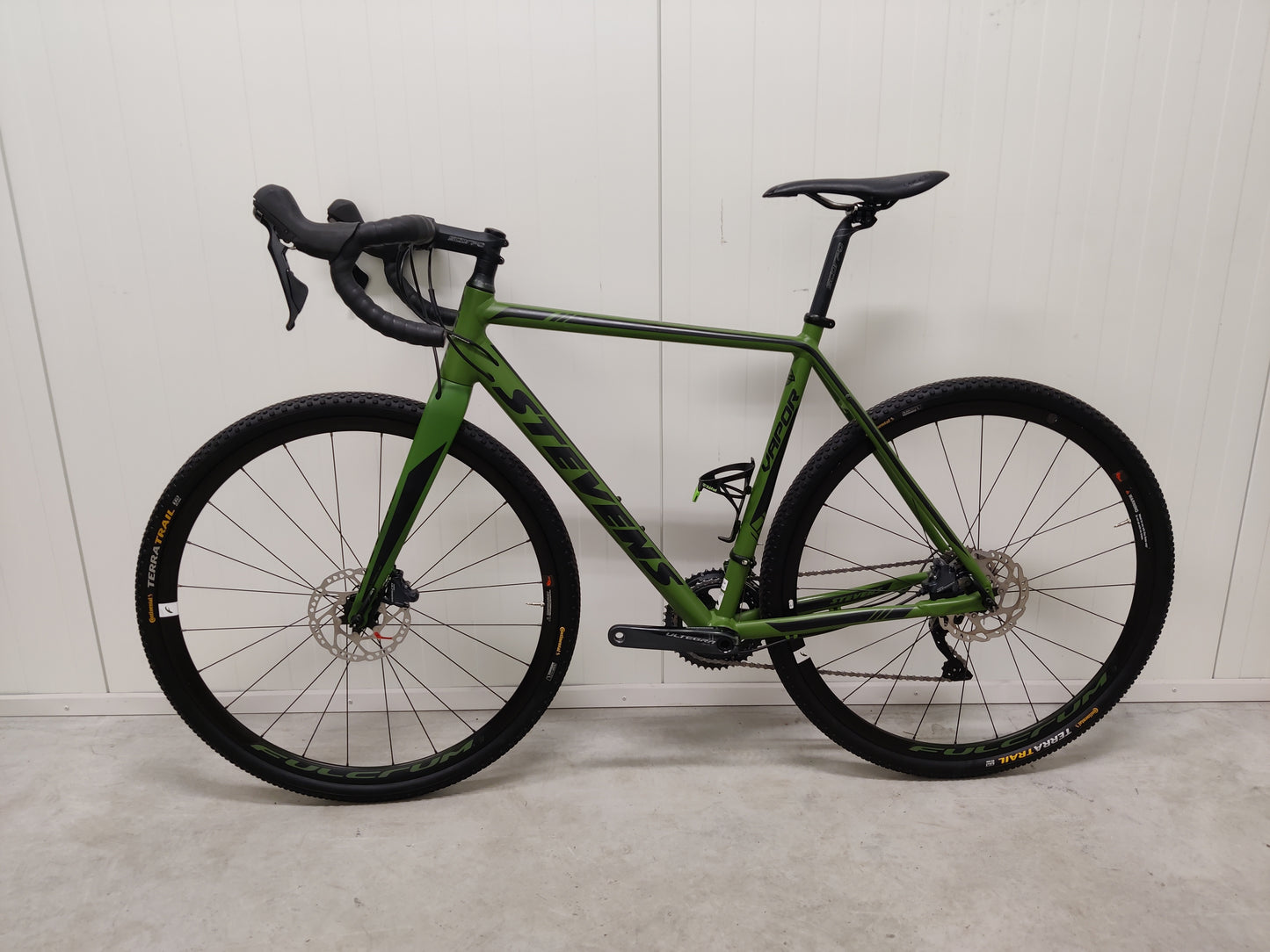 Stevens Vapor Ultegra 54 Käytetty gravel-pyörä