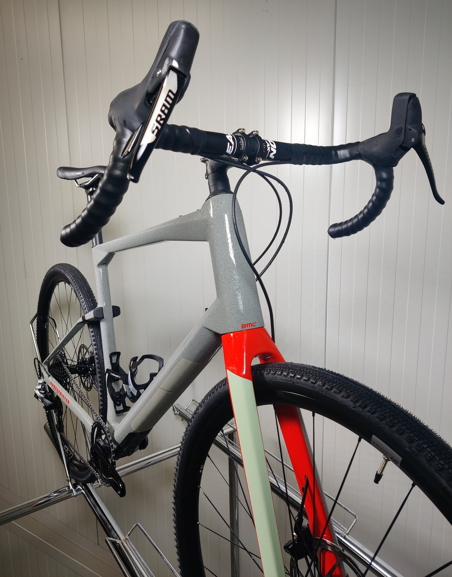 Bmc URS - XL - 1.87m-2m - 2023 - käytetty gravel-pyörä