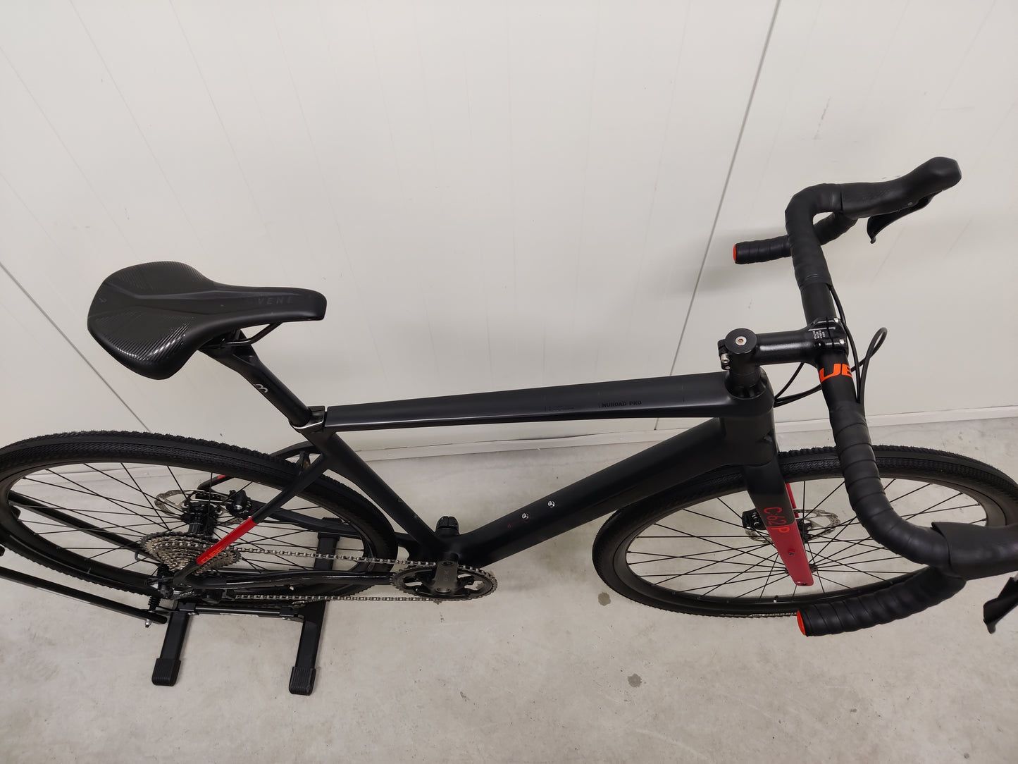 Cube nuroad c:62 pro L 2022 käytetty gravel-pyörä