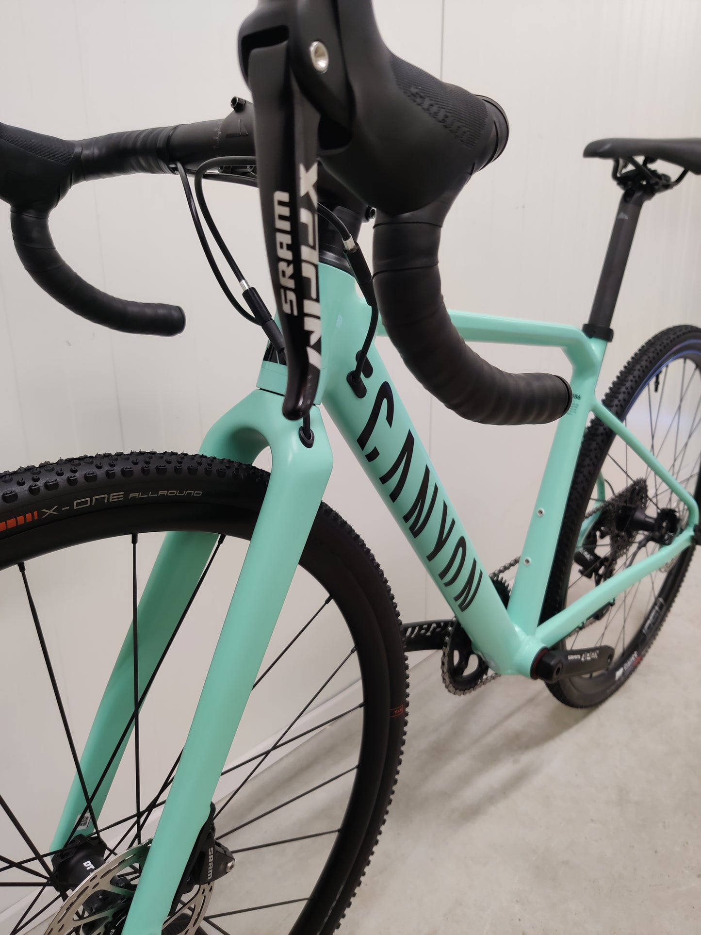 Canyon Inflite AL SLX 5.0 Race 3xs 2020 käytetty gravel-pyörä
