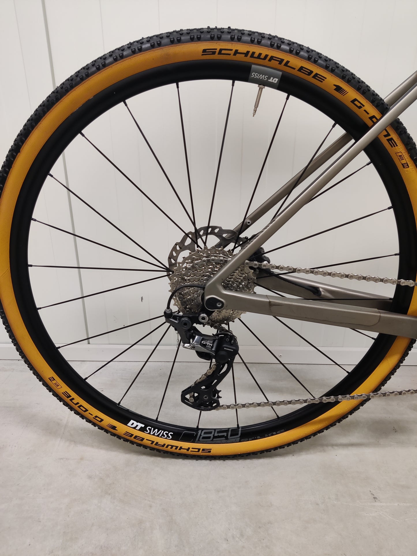 Canyon grail cf sl 7 S 2020 käytetty gravel-pyörä