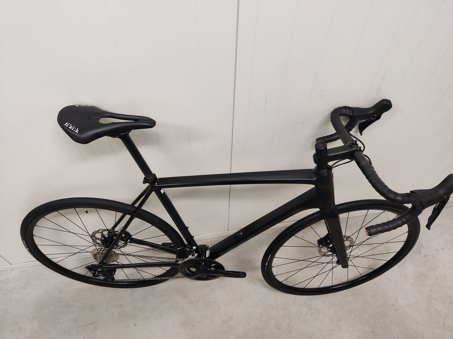 Trek Emonda Alr 5 2023 179-186 cm käytetty maantiepyörä