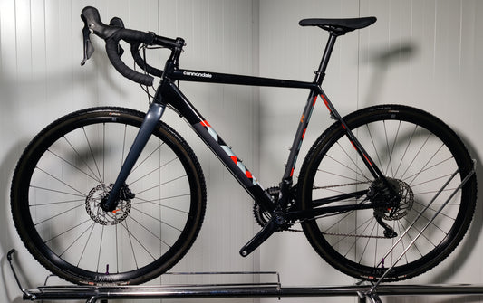Cannondale CAADX 105 - 56cm - 1,77-1,83m - käytetty gravel-pyörä