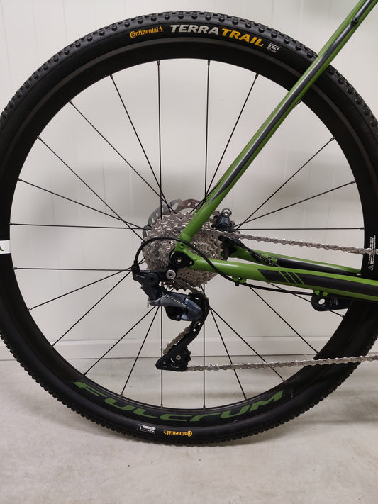Stevens Vapor Ultegra 54 Käytetty gravel-pyörä