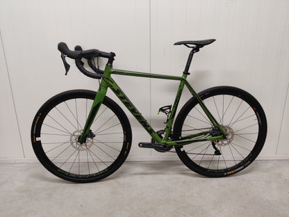 Stevens Vapor Ultegra 54 Käytetty gravel-pyörä