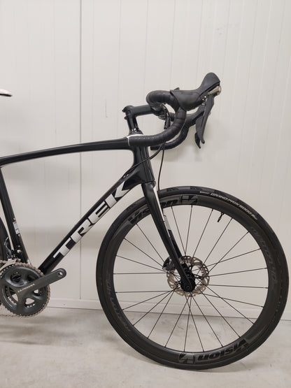 Trek domane SL 6 Disc 56 2017 käytetty maantiepyörä