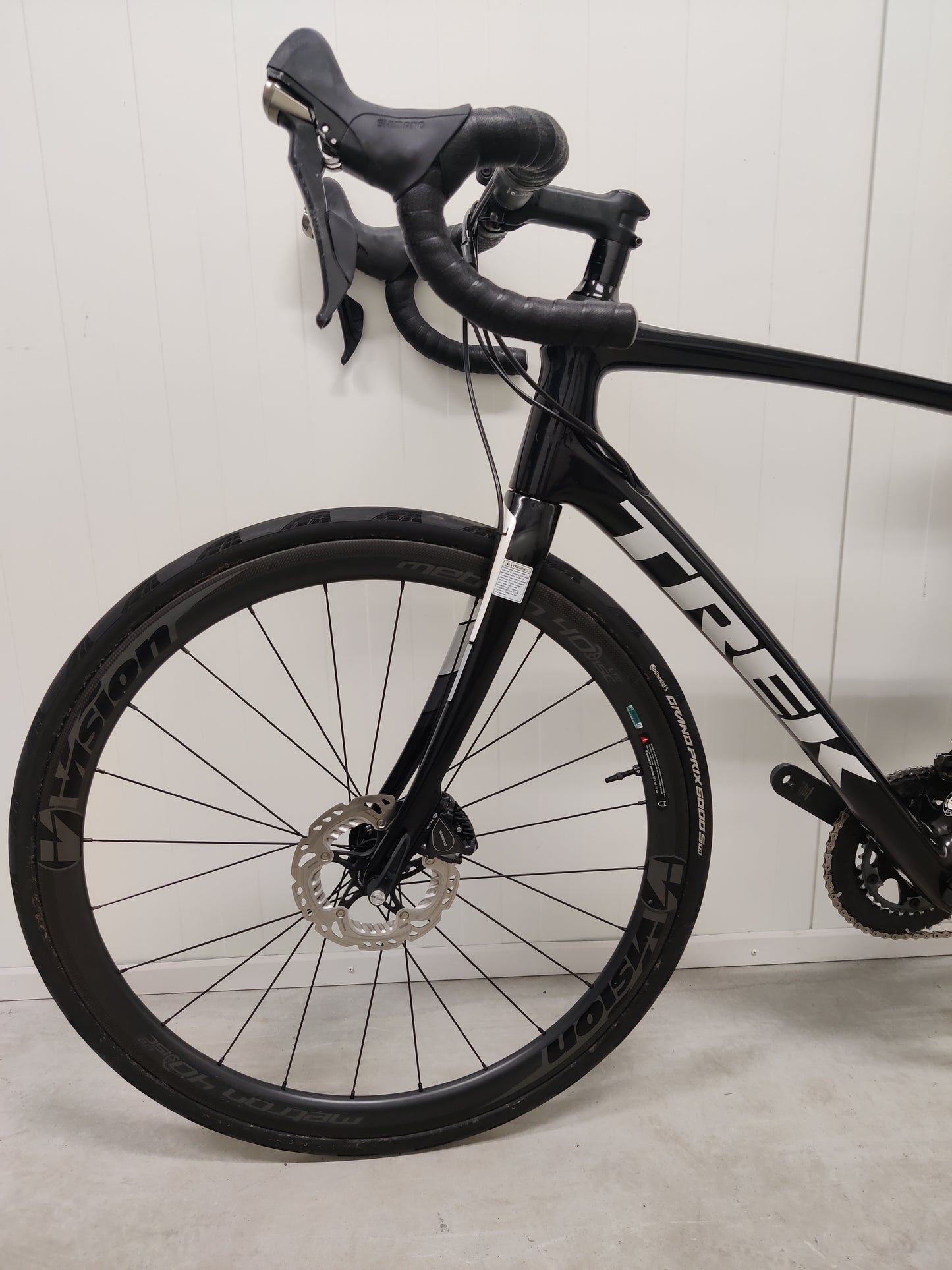 Trek domane SL 6 Disc 56 2017 käytetty maantiepyörä