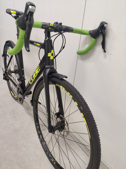 Cube Cross Race 56 käytetty gravel-pyörä