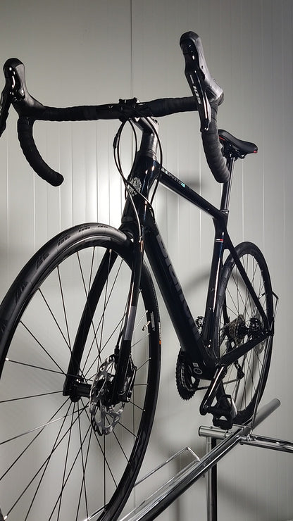 Bianchi Infinito xe 57cm - käytetty maantiepyörä 1,8-1,86m