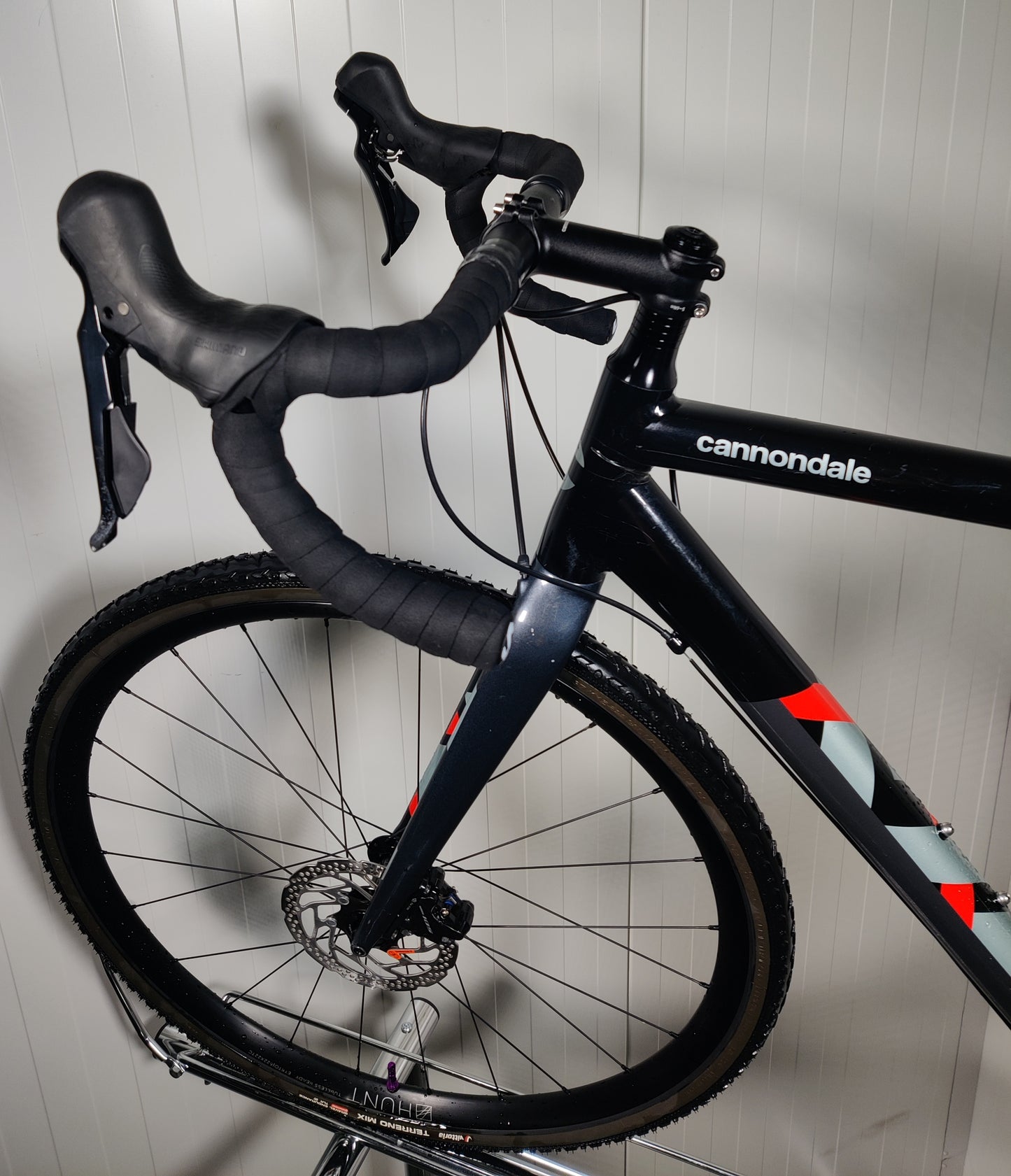 Cannondale CAADX 105 - 56cm - 1,77-1,83m - käytetty gravel-pyörä