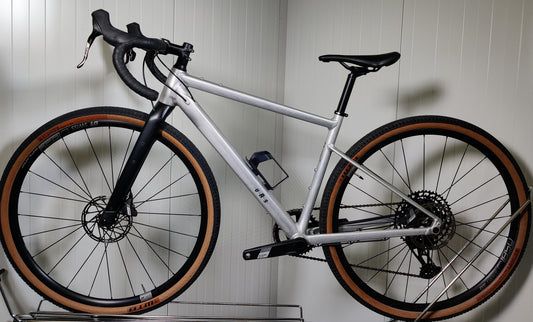 BMC URS AL ONE - S - 1,62m-1,72m - 2025 - käytetty gravel-pyörä