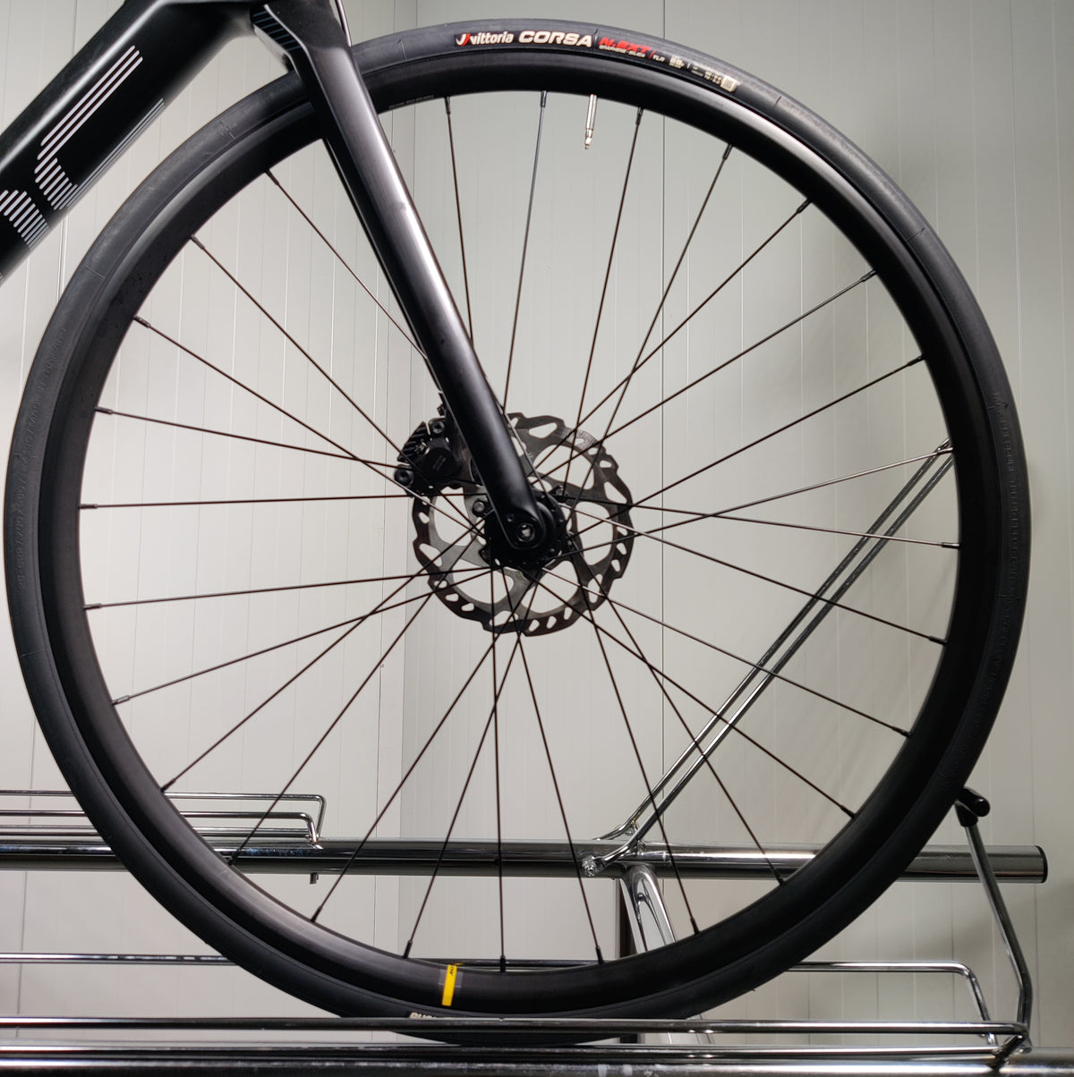 Bmc Roadmachine FIVE 58cm - 1.84-1,92m - käytetty maantiepyörä