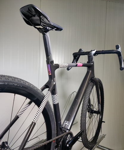 Scott Addict gravel 30 - M - 1,71m-1,82m - käytetty gravel-pyörä