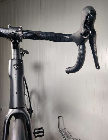 Trek domane SL5 GEN 4 - 1,79m-1,86m - käytetty maantiepyörä