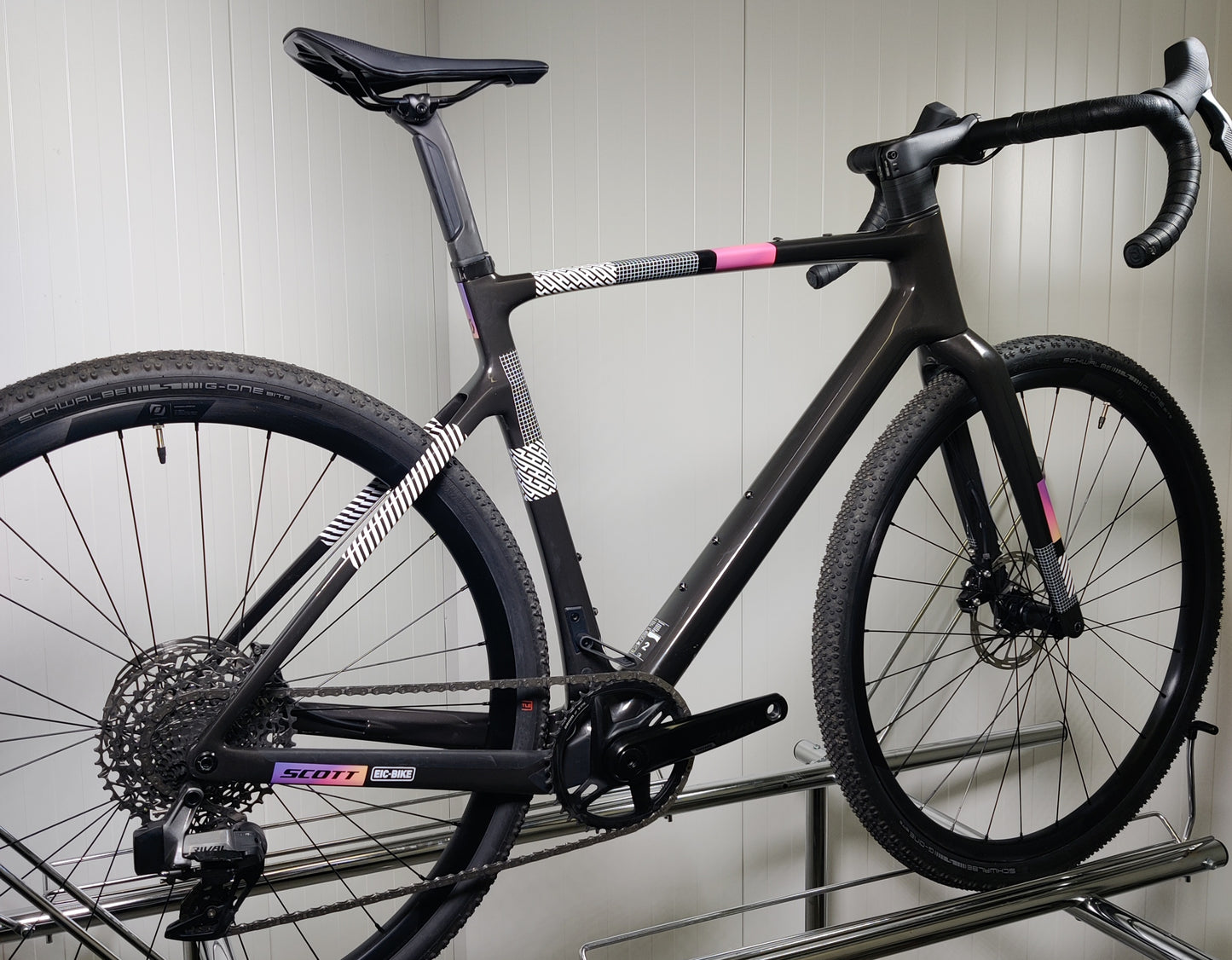 Scott Addict gravel 30 - M - 1,71m-1,82m - käytetty gravel-pyörä