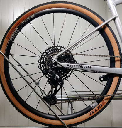 BMC URS AL ONE - S - 1,62m-1,72m - 2025 - käytetty gravel-pyörä