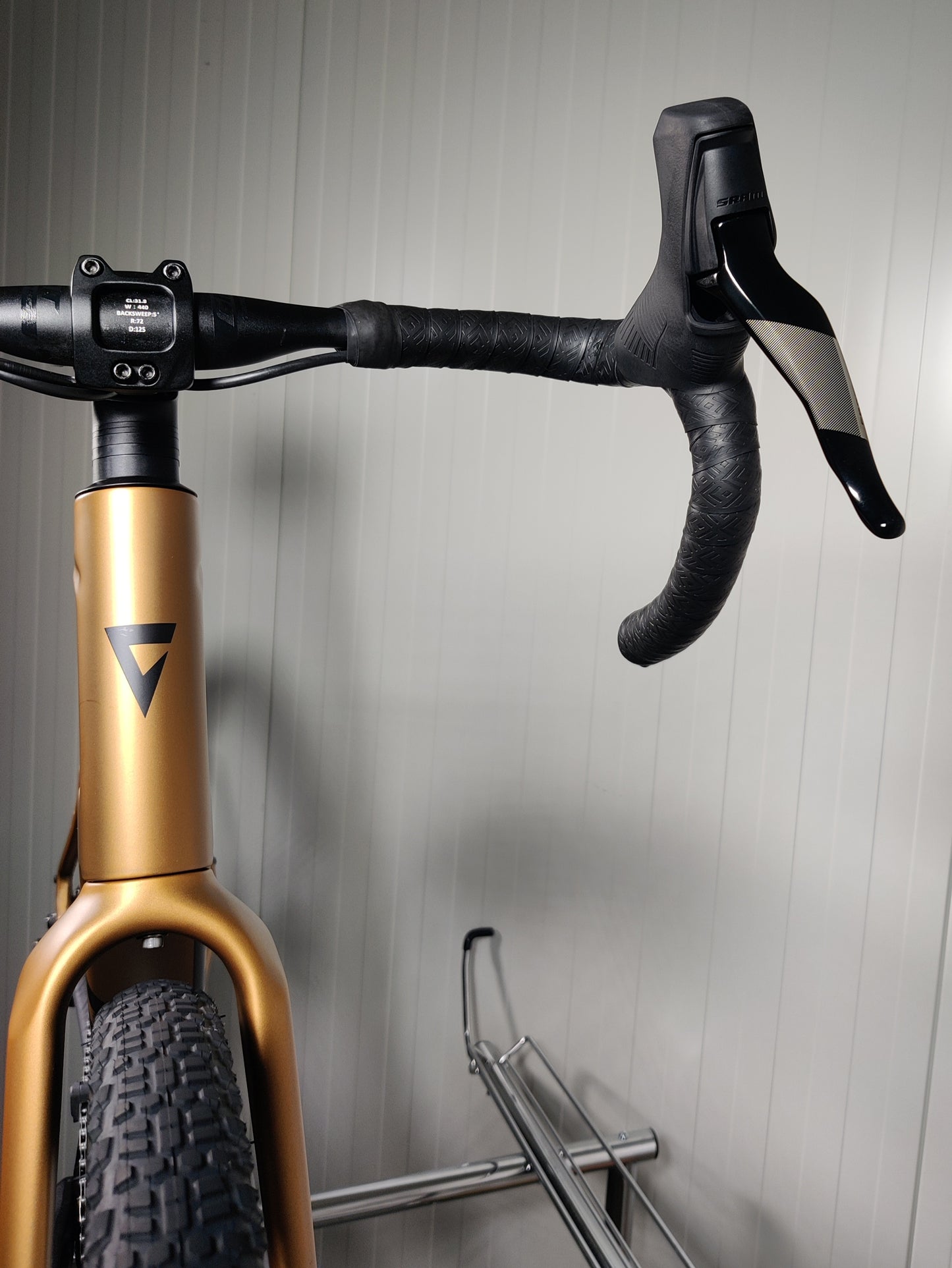 Giant Revolt Advanced 1 ML - 1,74-1,86m - käytetty gravel-pyörä