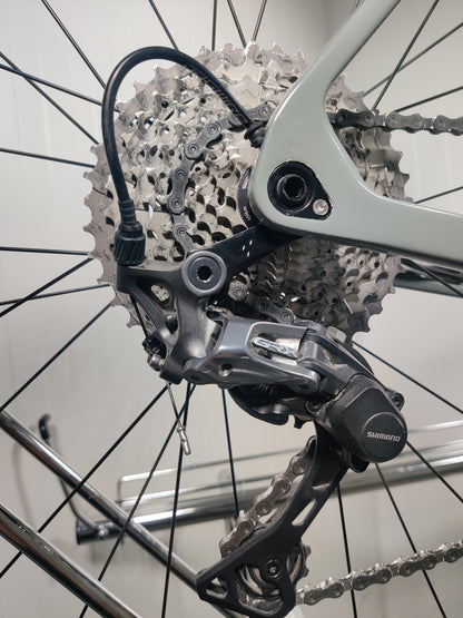 Cube NUROAD C:62 PRO - M - käytetty gravel-pyörä