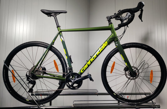 Cannondale CAADX 105 - 61cm - 1,88-1,98m - käytetty gravel-pyörä