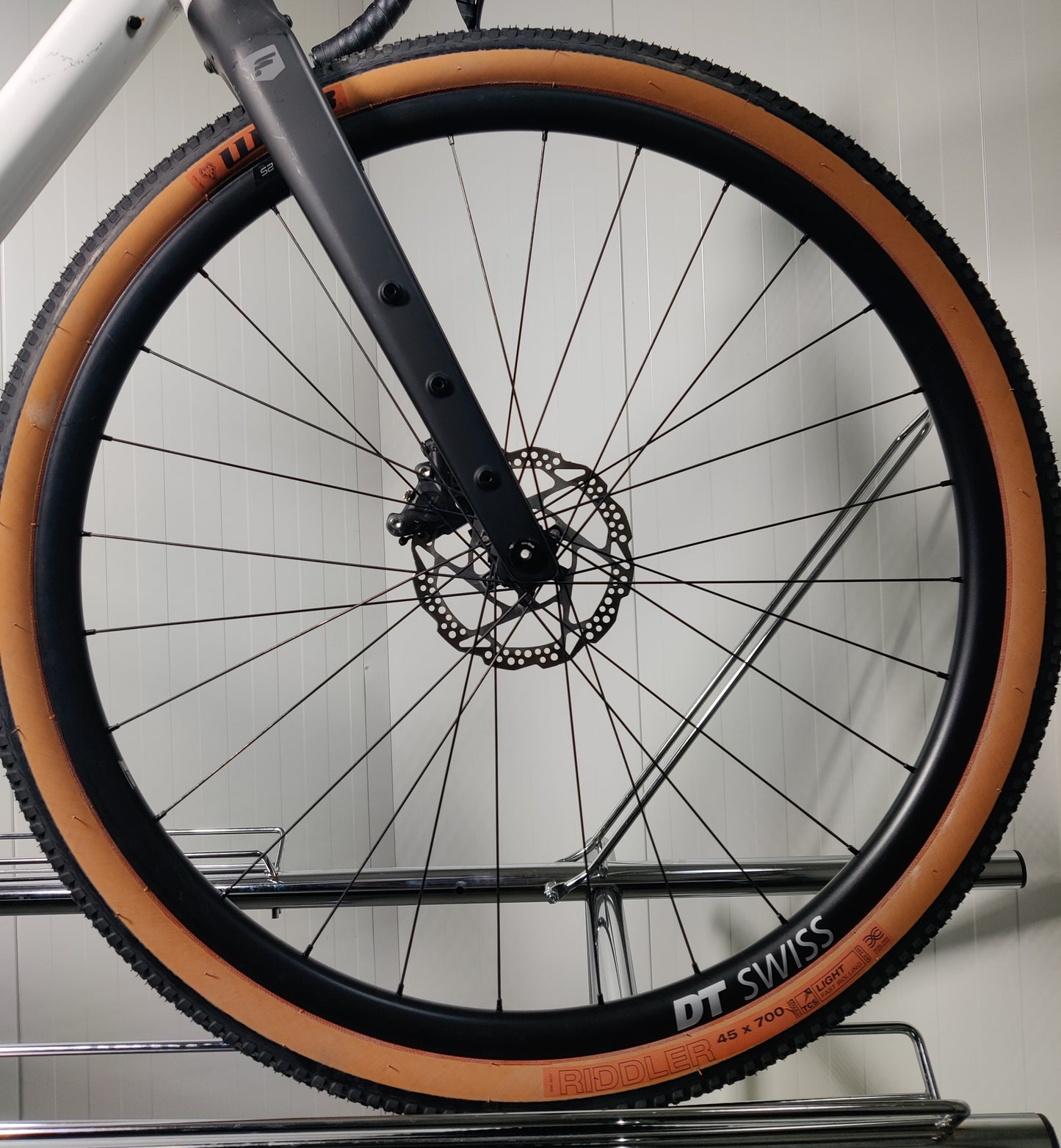 Focus atlas 6.8 - 1,71m-1,82m - M - käytetty gravel-pyörä