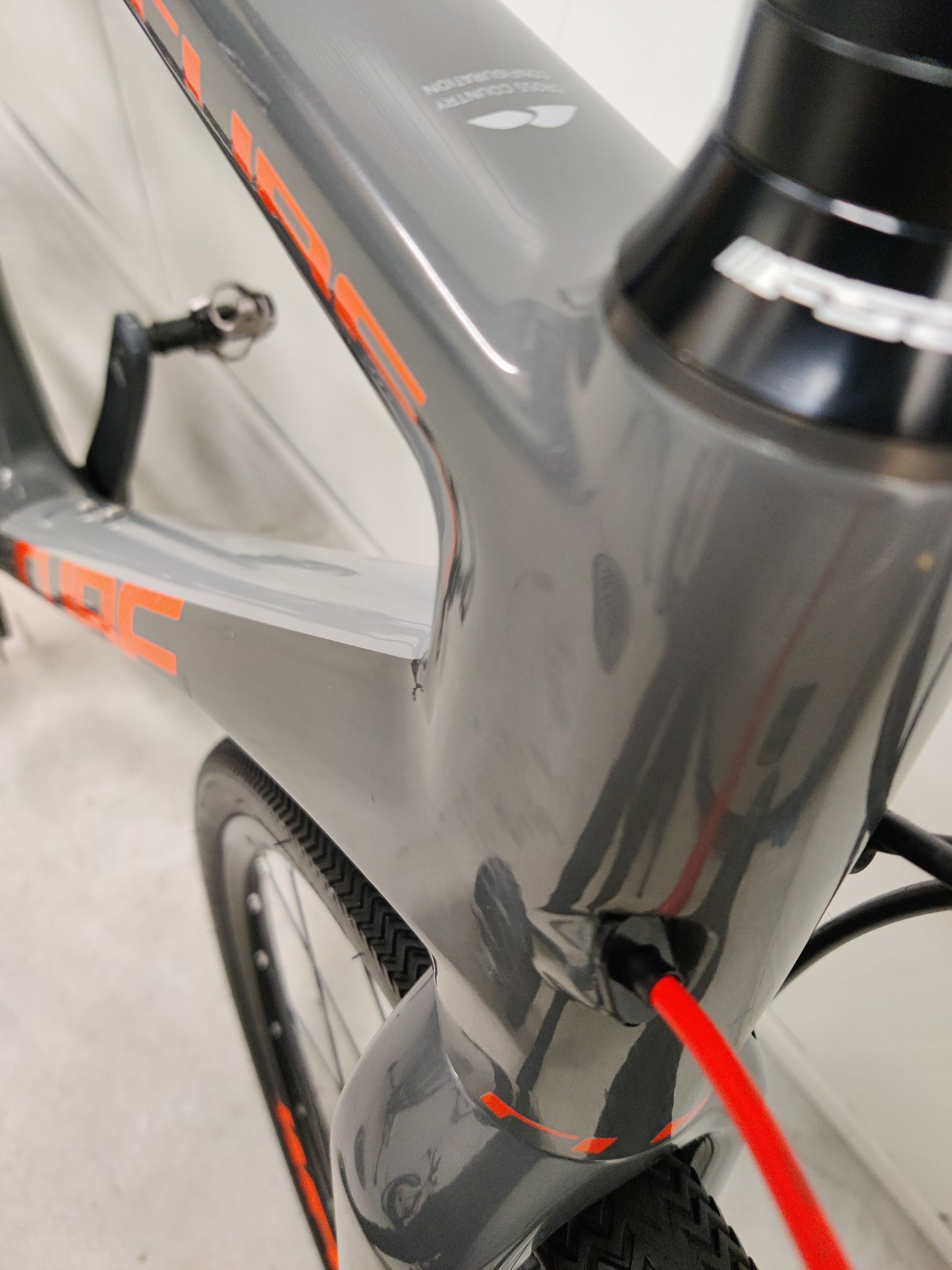 Cube CROSS RACE C:62 Pro 56 2018  n. 172-182 cm käytetty gravel-pyörä