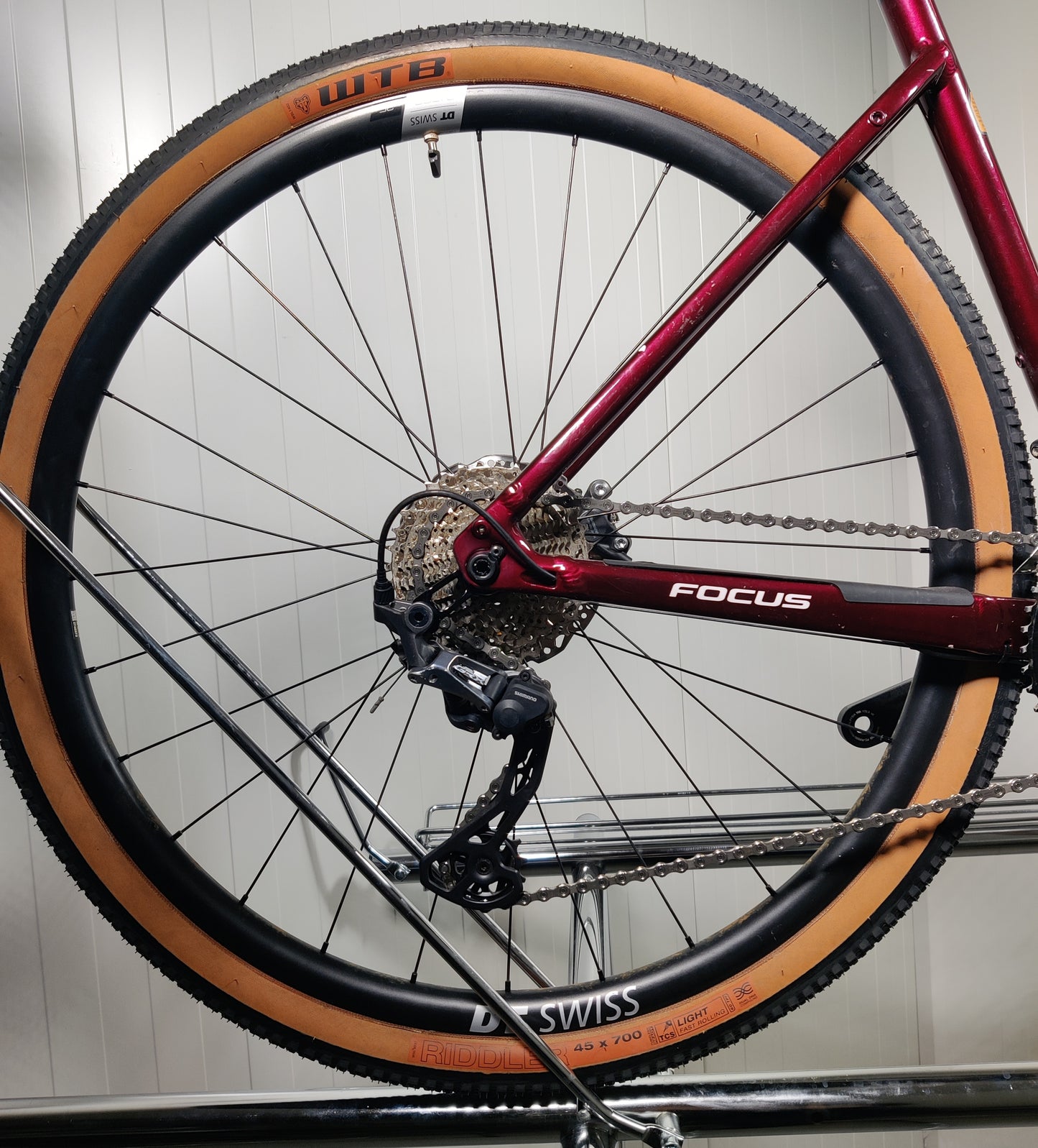 Focus atlas 6.8 - 1,71m-1,82m - M - käytetty gravel-pyörä
