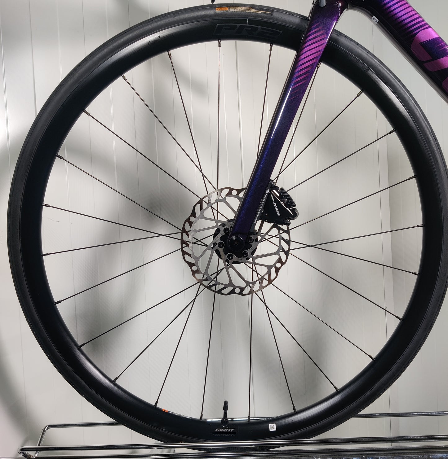 Liv Langma Advanced Disc 2 M - 1,64-1,76m - käytetty maantiepyörä