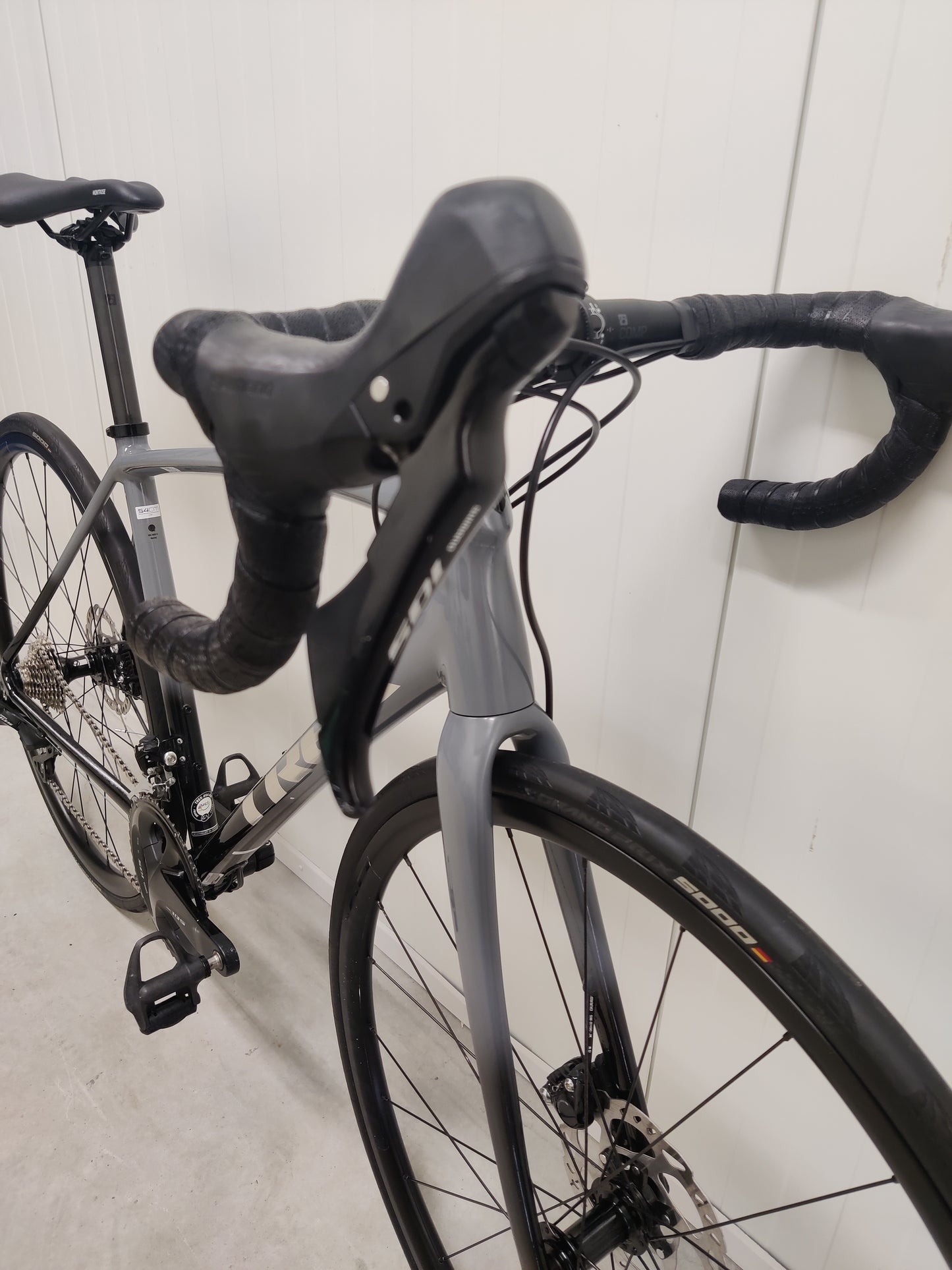 Trek Emonda Alr 5 2021 54cm käytetty maantiepyörä