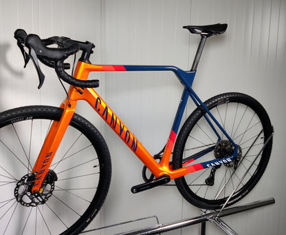 Canyon Inflite CF SL 6 L - 1,83-1,92 - käytetty Gravel-pyörä
