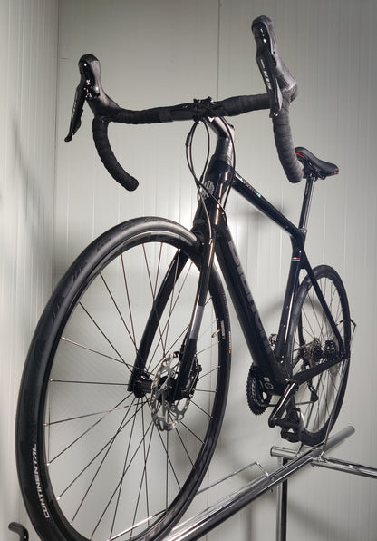 Bianchi Infinito xe 57cm - käytetty maantiepyörä 1,8-1,86m