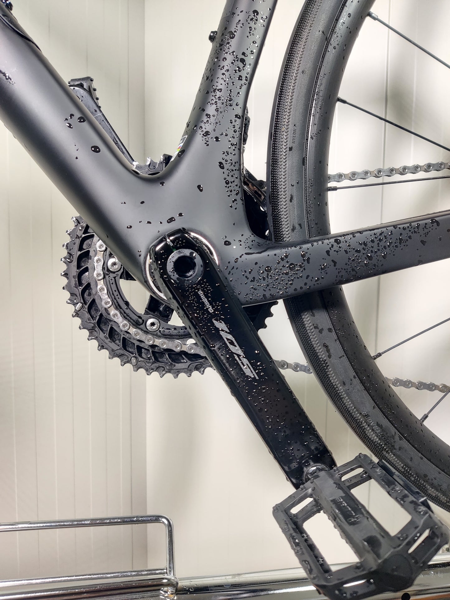 Trek domane SL5 GEN 4 - 1,79m-1,86m - käytetty maantiepyörä