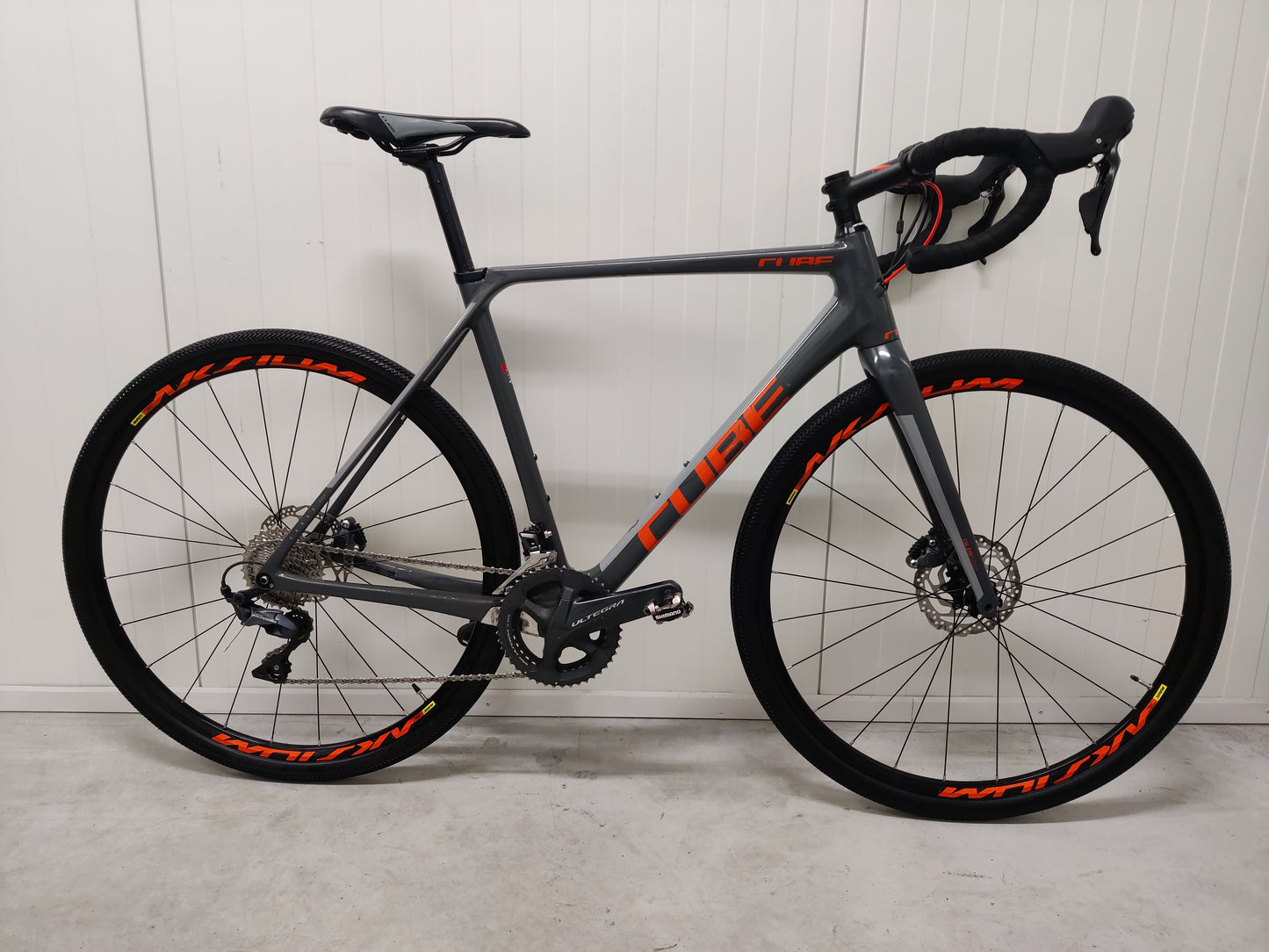 Cube CROSS RACE C:62 Pro 56 2018  n. 172-182 cm käytetty gravel-pyörä