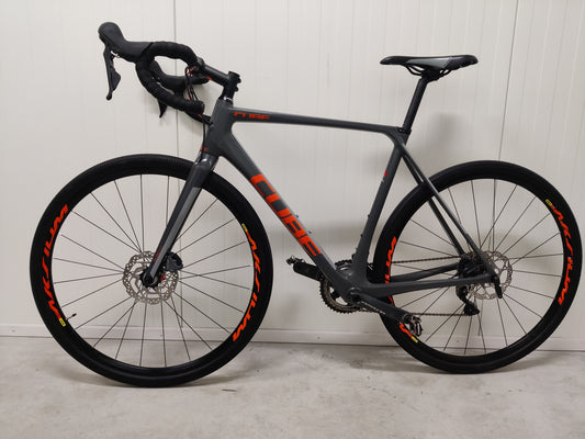 Cube CROSS RACE C:62 Pro 56 2018  n. 172-182 cm käytetty gravel-pyörä