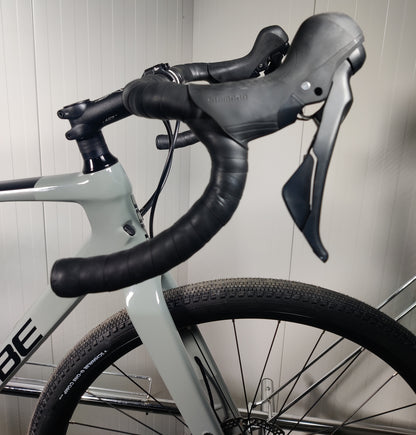 Cube NUROAD C:62 PRO - M - käytetty gravel-pyörä