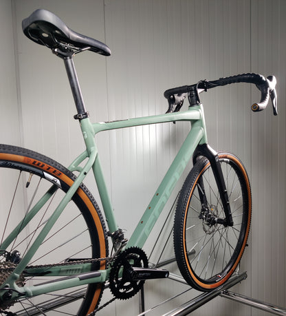 Focus ATLAS 6.8 L - käytetty gravel-pyörä 1,79-189m