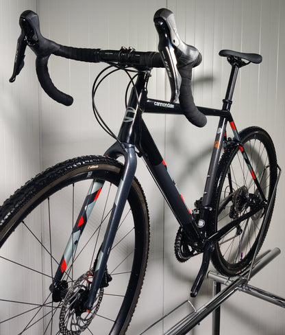 Cannondale CAADX 105 - 56cm - 1,77-1,83m - käytetty gravel-pyörä