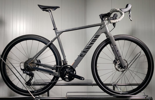 Canyon Grizl  - 1,77m-1,85m - M - käytetty gravel-pyörä