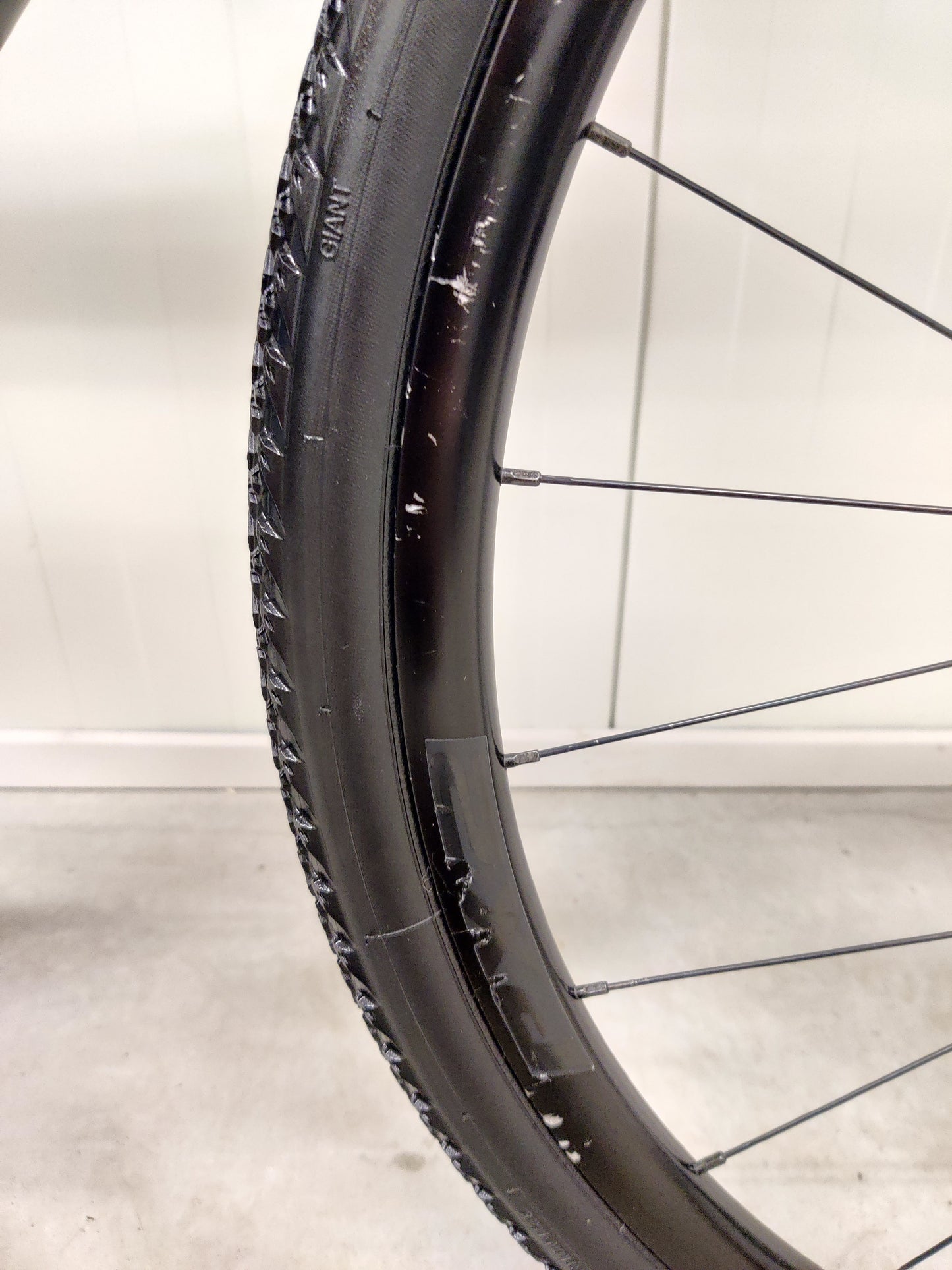 Giant Revolt Advanced 3 XL 2022 käytetty gravel-pyörä