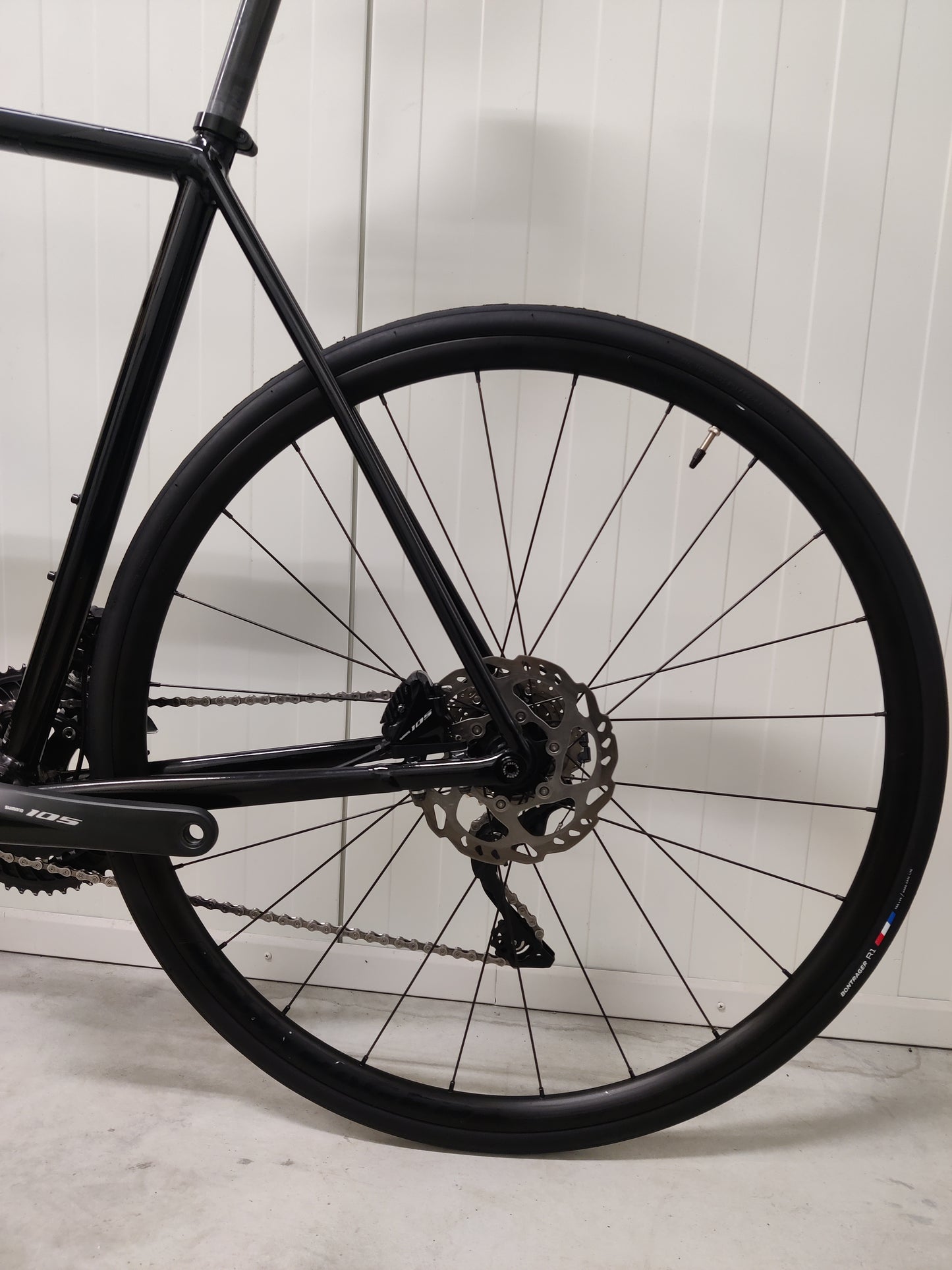 Trek Emonda Alr 5 2023 179-186 cm käytetty maantiepyörä