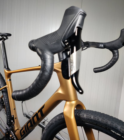 Giant Revolt Advanced 1 ML - 1,74-1,86m - käytetty gravel-pyörä