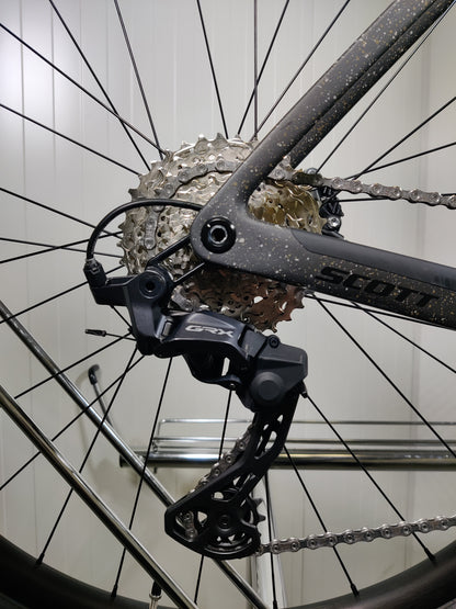 Scott Addict Gravel 40 - M - 1,71m-1,82m - 2025 - käytetty gravel-pyörä