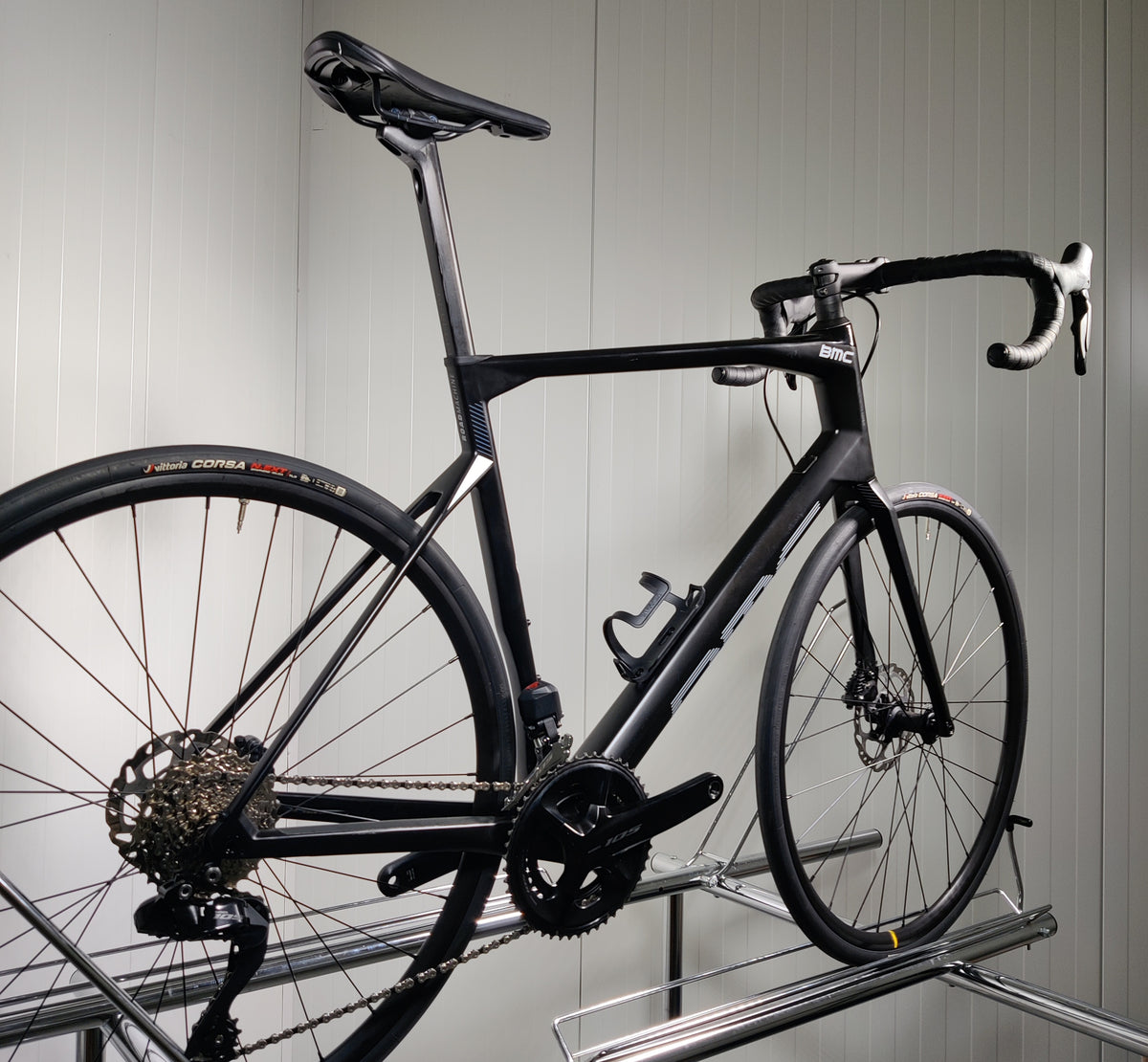 Bmc Roadmachine FIVE 58cm - 1.84-1,92m - käytetty maantiepyörä