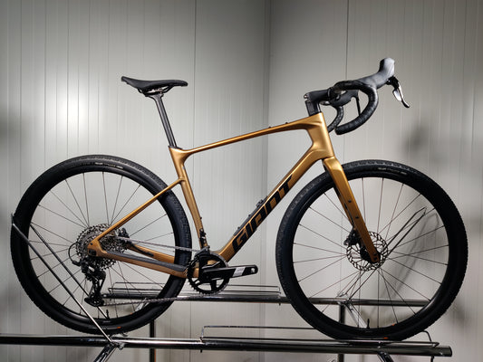 Giant Revolt Advanced 1 ML - 1,74-1,86m - käytetty gravel-pyörä