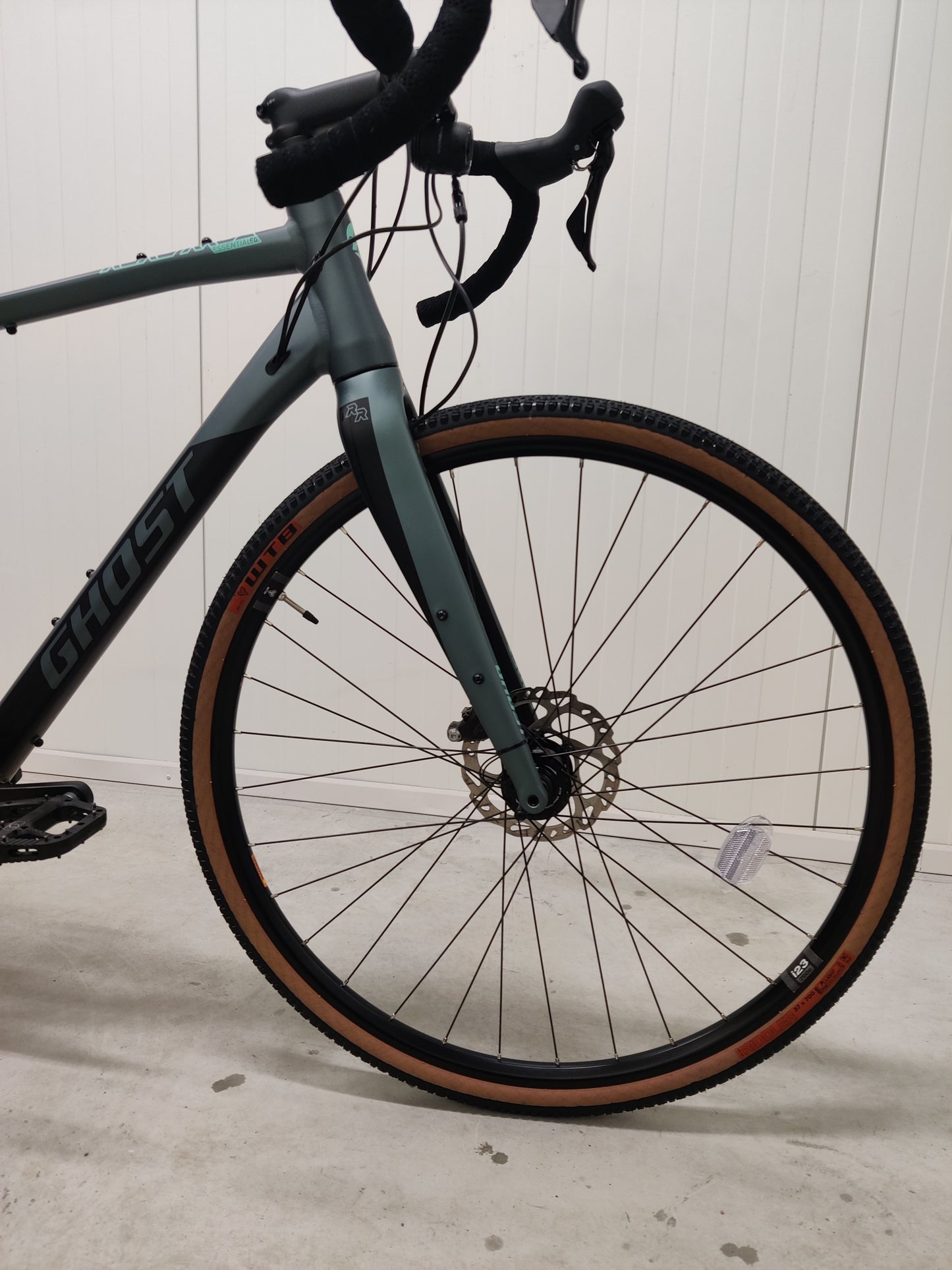 Ghost Road Rage Essential EQ 2022 M käytetty gravel-pyörä