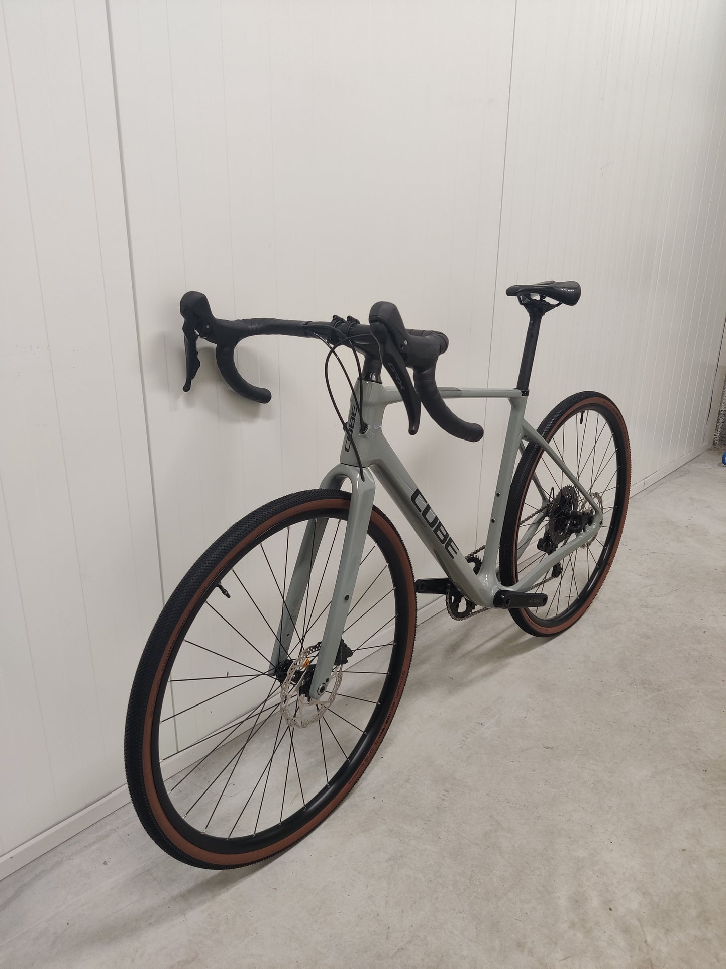 Käytetty Cube NUROAD C:62 PRO 2023 M gravel-pyörä