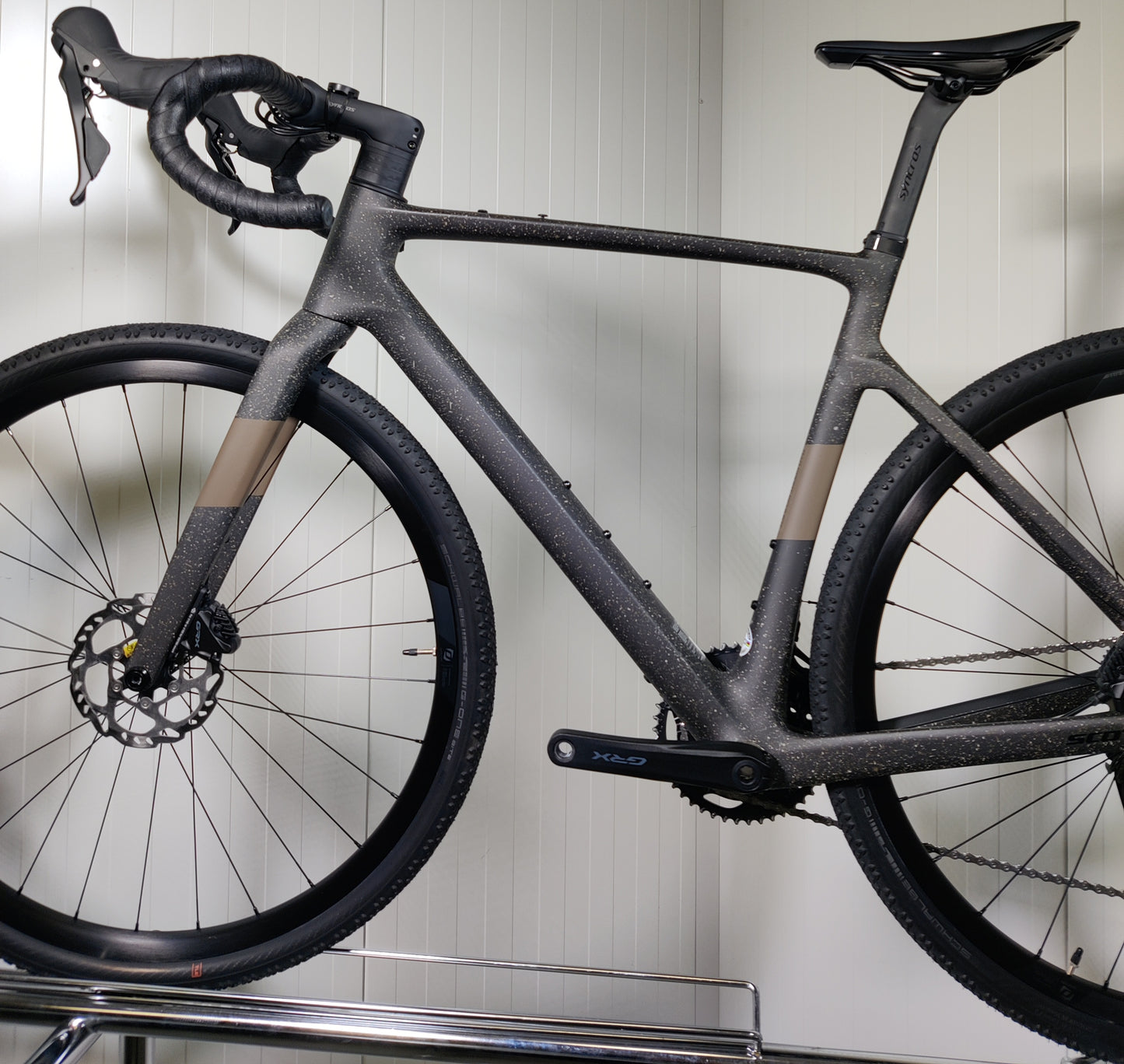 Scott Addict Gravel 40 - M - 1,71m-1,82m - 2025 - käytetty gravel-pyörä