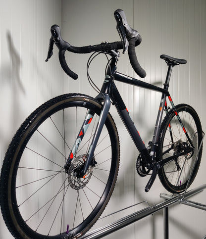 Cannondale CAADX 105 - 56cm - 1,77-1,83m - käytetty gravel-pyörä