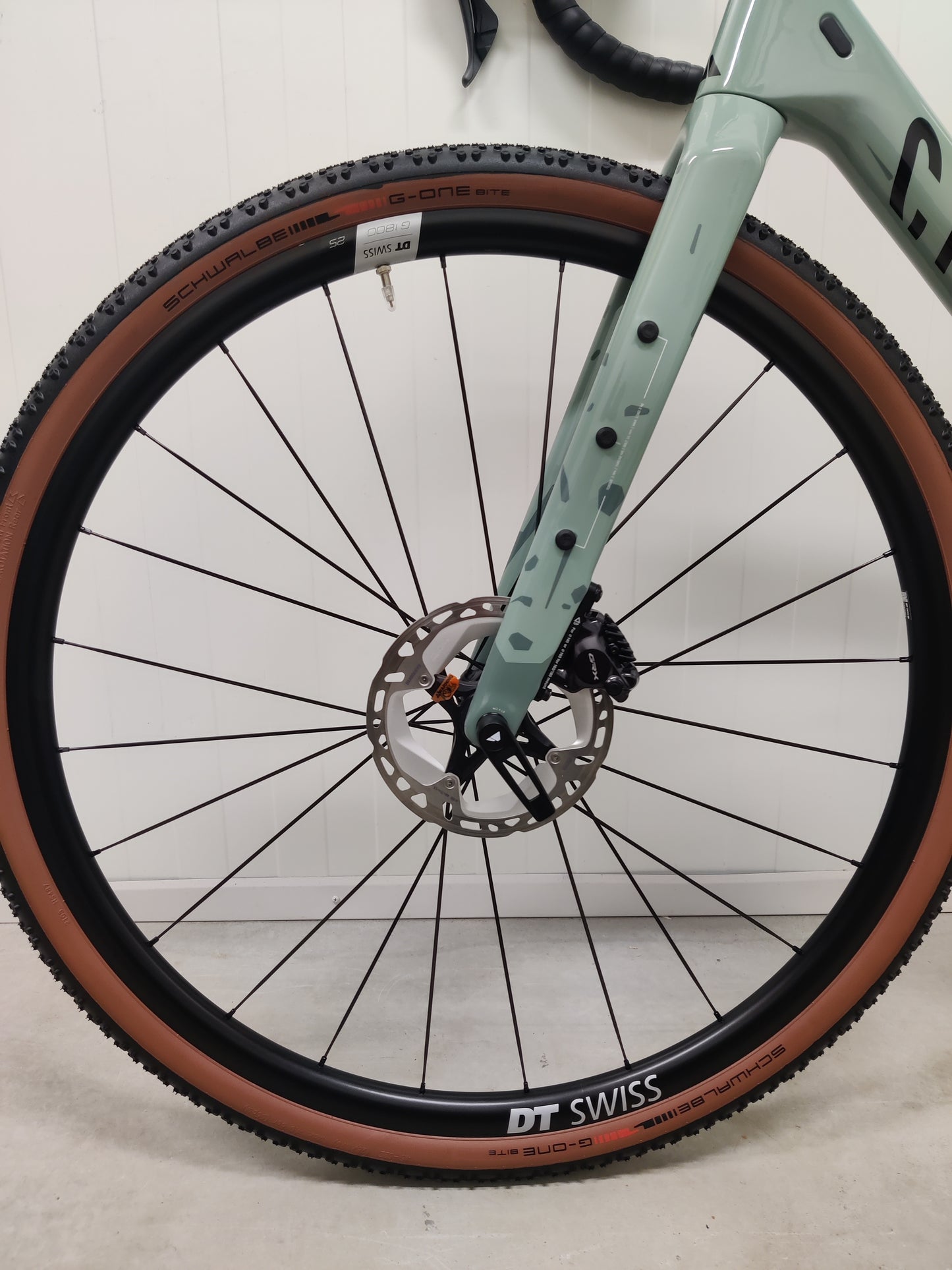 Canyon Grizl CF SL 8 1by 2024 L käytetty gravel-pyörä