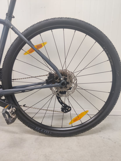 Cannondale topstone 1 S 2021 käytetty gravel-pyörä